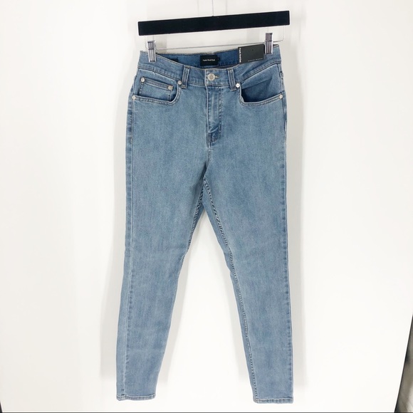 Frank & Oak NWT Debbie Skinny Jeans Light Wash 27 - Picture 3 of 7